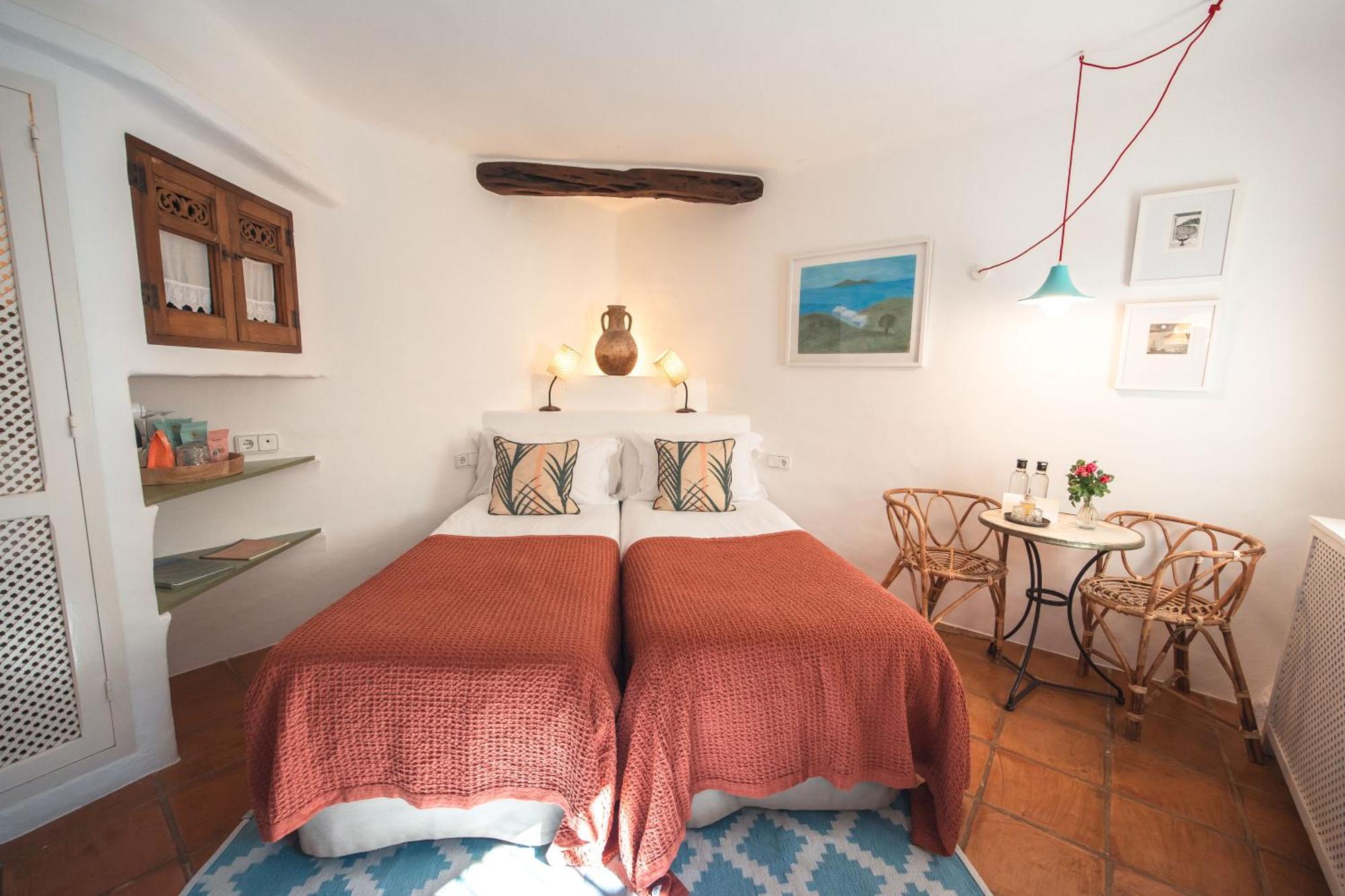 Es Cucons Rural Country house San Antonio (Ibiza)