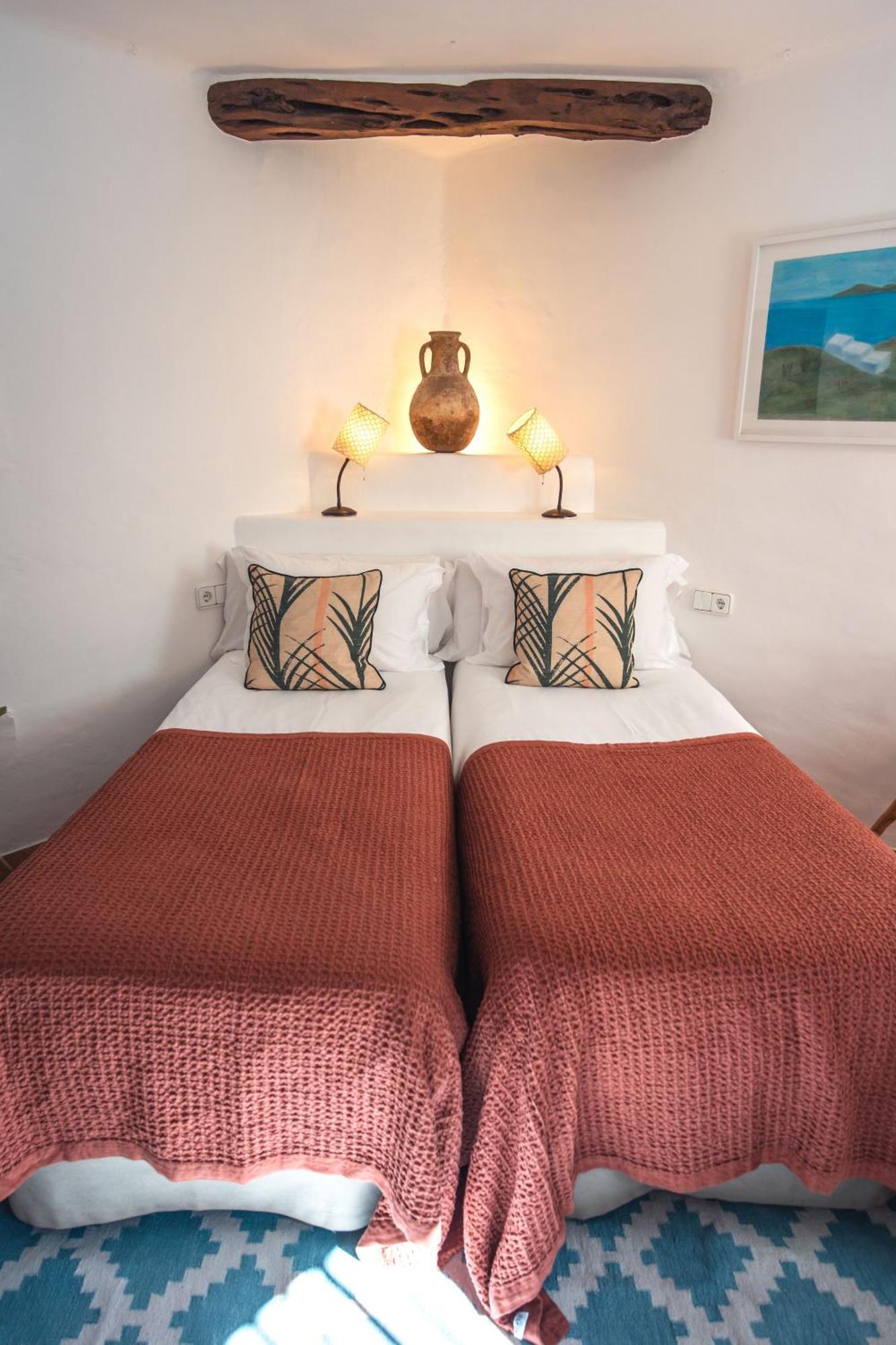 Es Cucons Rural Country house